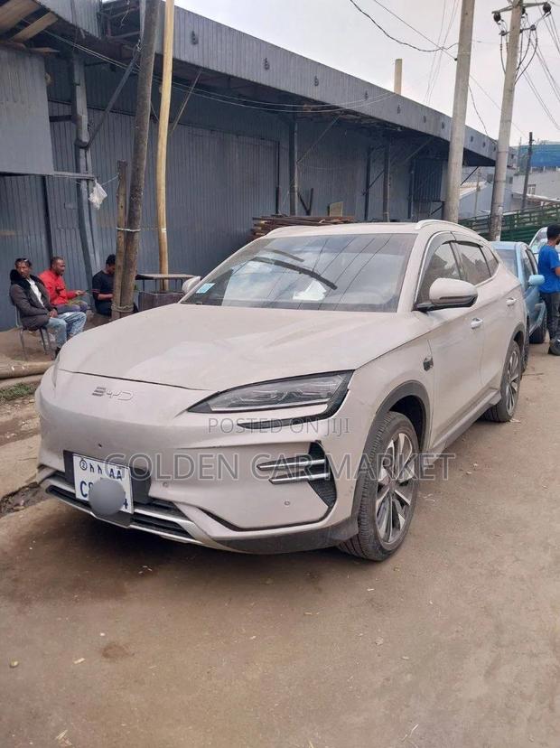 BYD Song Plus 2025 Off white