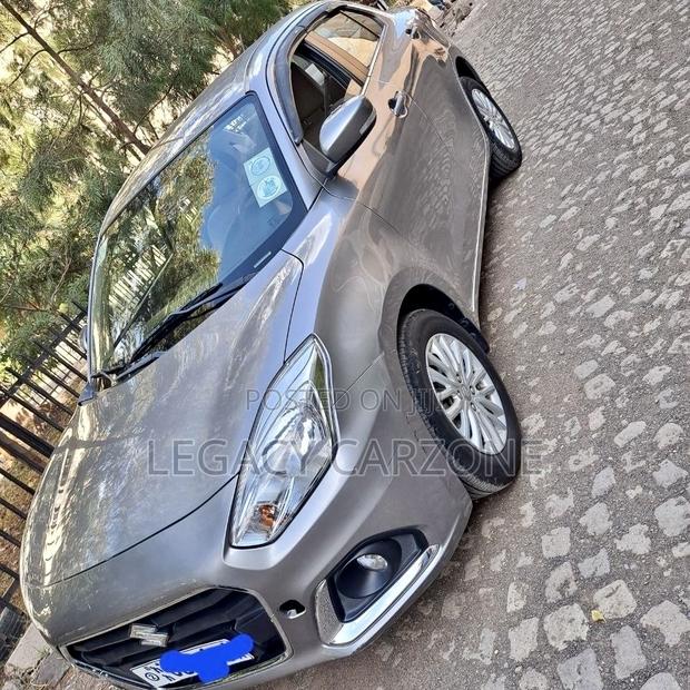 Suzuki Dzire 2022 Silver