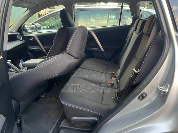 Toyota RAV4 2019 Silver