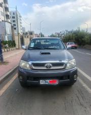 Toyota Hilux 2008 Gray for sale