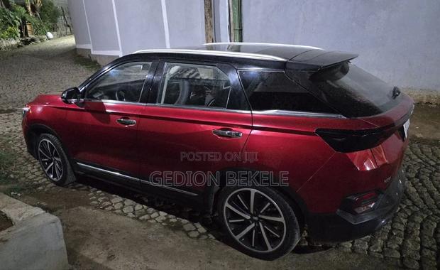 Bestune T77 1.2 FWD 2022 Burgundy