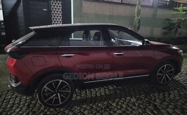 Bestune T77 1.2 FWD 2022 Burgundy