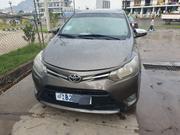 Toyota Yaris 2015 Brown for sale