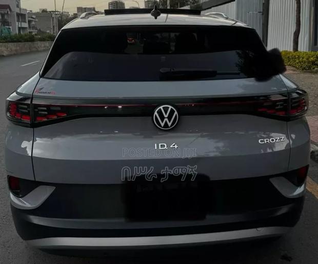 Volkswagen ID.4 2023 Ivory