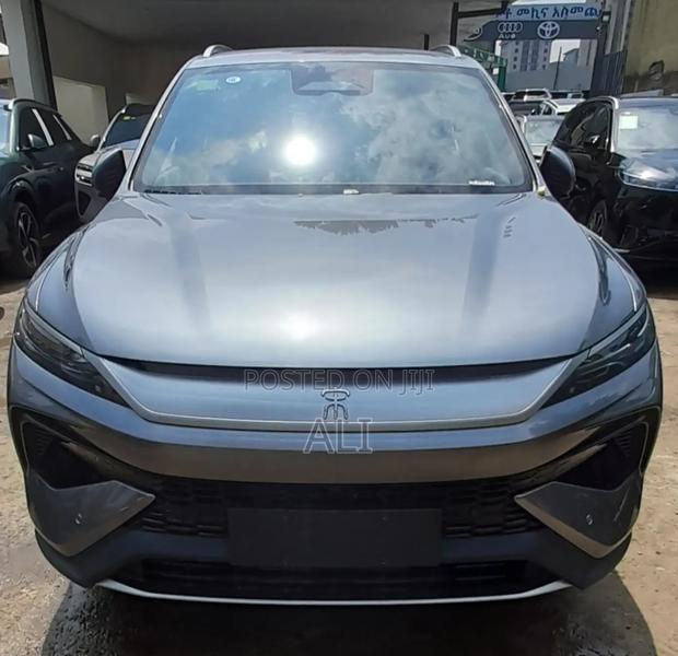New BYD Song Pro DM-i 2025 Silver