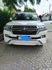 Toyota Land Cruiser 2015 White for sale