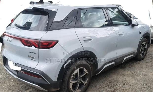 New BYD Yuan Up 2025 Silver