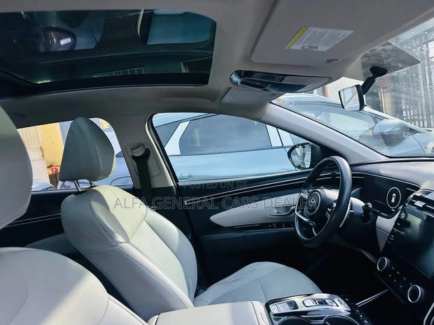 Hyundai Tucson 2021 Red