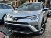 Toyota RAV4 2018 Gray for sale