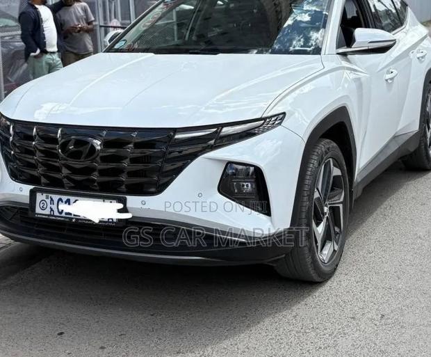 Hyundai Tucson SEL 2022 White