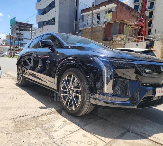 Cadillac OPTIQ 2025 Black