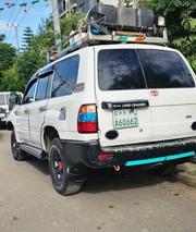 Toyota Land Cruiser 2006 White for sale