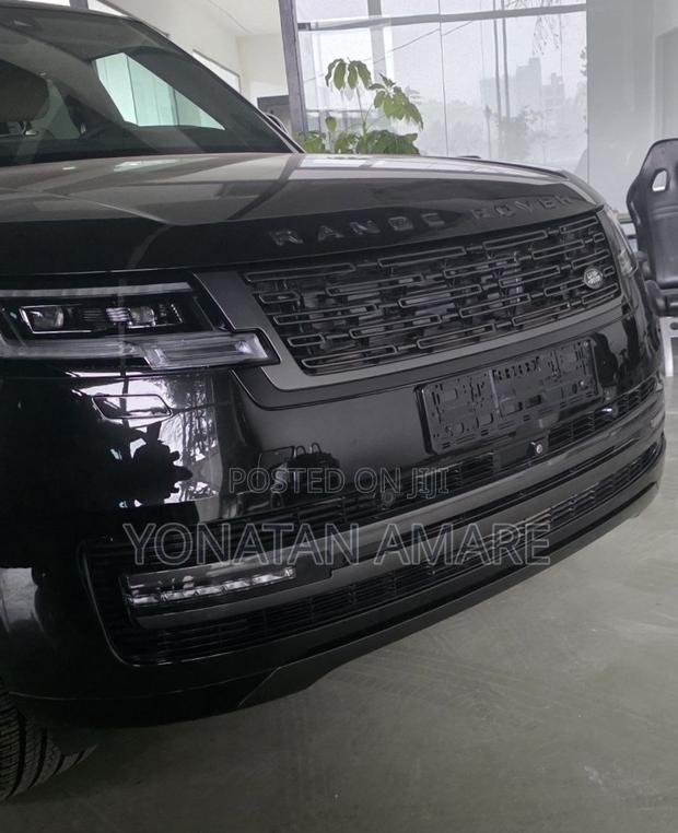 New Land Rover Range Rover Evoque Dynamic SE AWD 2025 Black
