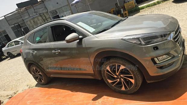 Hyundai Tucson 2020 Silver