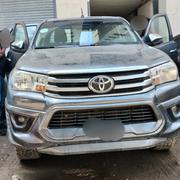 Toyota Hilux 2018 Gray for sale