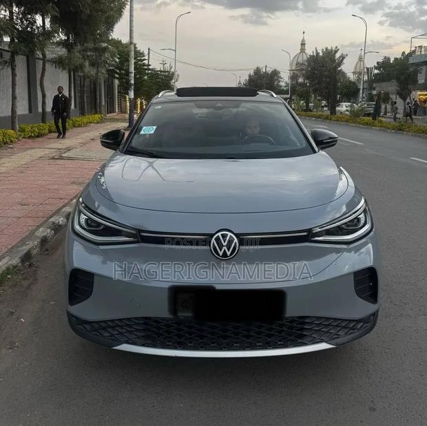 Volkswagen ID.4 2023 Gray