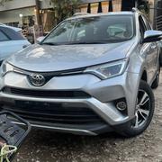 Toyota RAV4 2018 Silver for sale