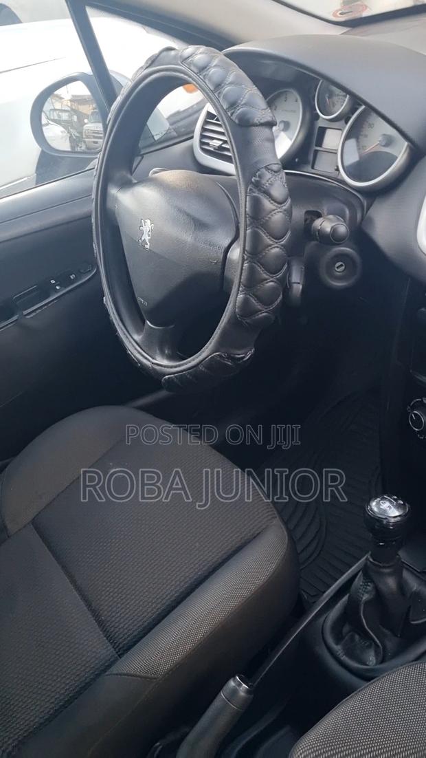 Peugeot 207 2010 Silver