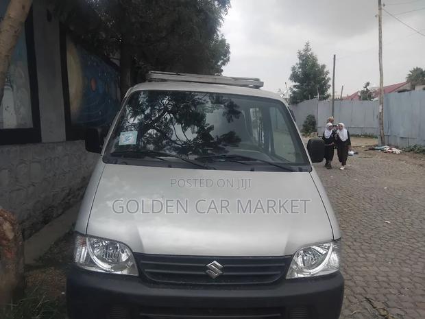 Suzuki Eeco 2024 Off white