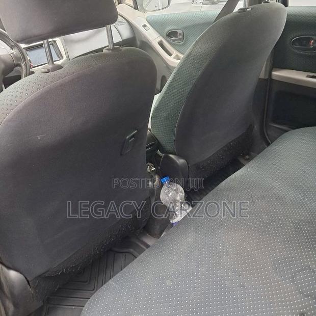 Toyota Yaris 2007 Gray