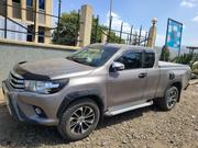 Toyota Hilux 2017 Gray for sale