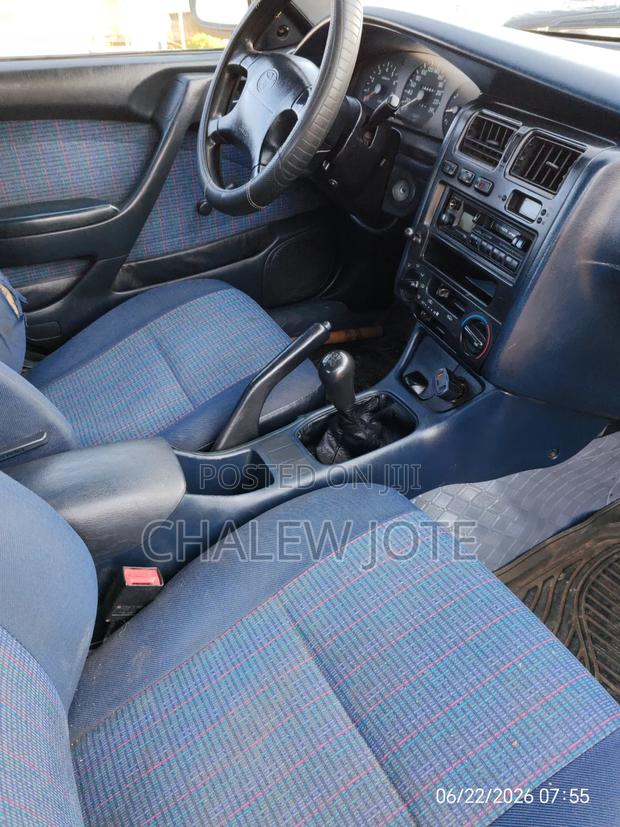 Toyota Corolla 1995 Gray