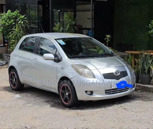 Toyota Yaris 2008 Silver