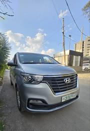 Hyundai H1 2020 Silver for sale