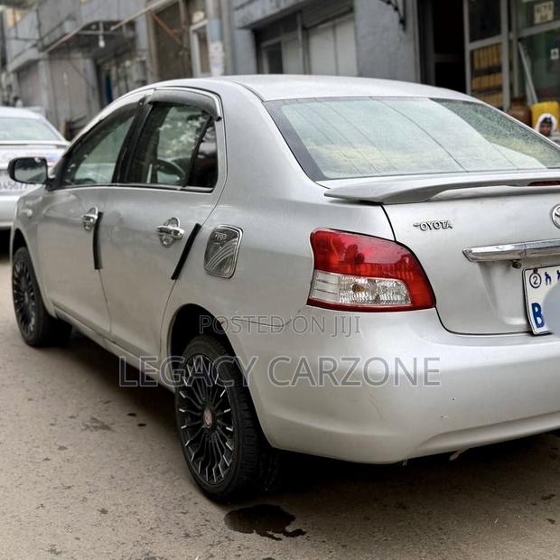 Toyota Yaris 2007 Silver