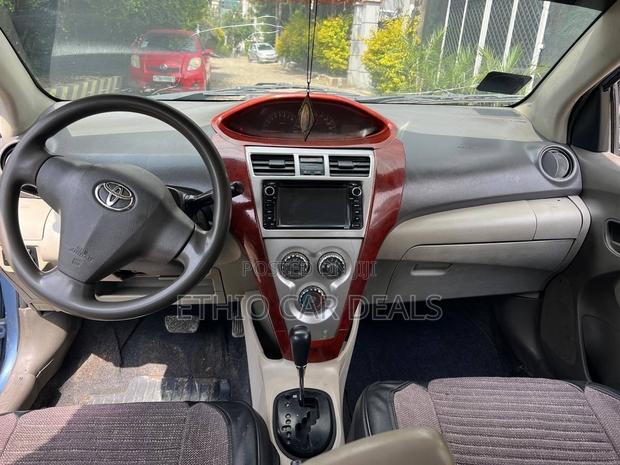 Toyota Yaris 2008 Blue