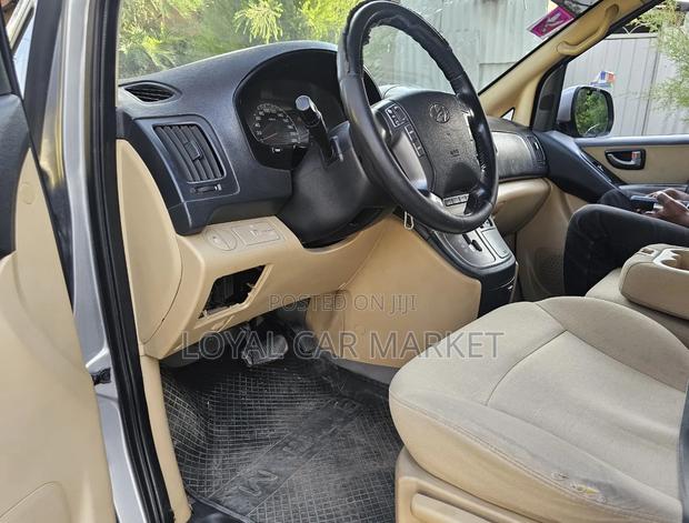 Hyundai H1 2020 Silver