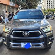 Toyota Hilux 2021 Gray for sale