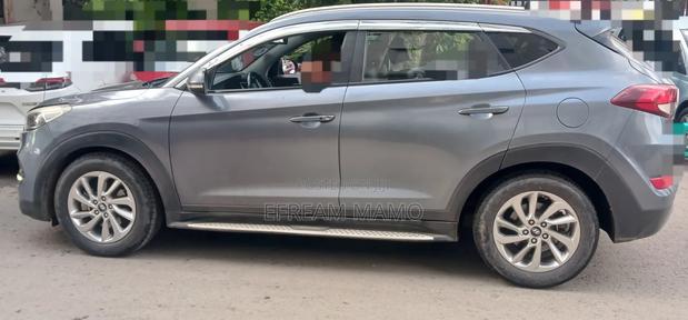 Hyundai Tucson 2018 Gray