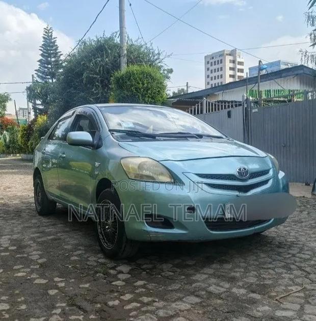 Toyota Yaris 2008 Green