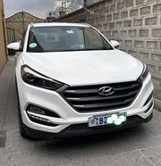 Hyundai Tucson 2018 White for sale
