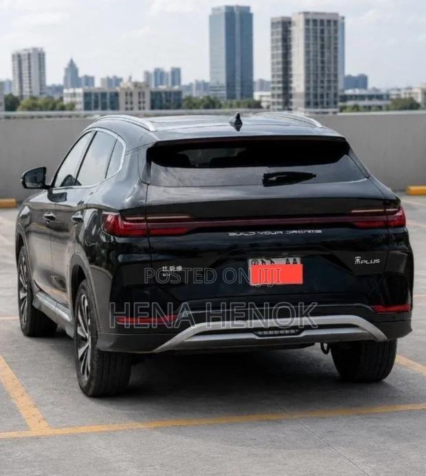 BYD Song Plus 2024 Black