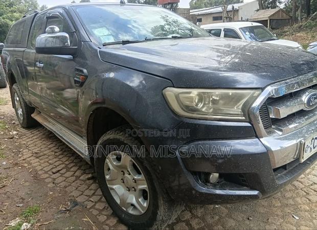 Ford Ranger Wildtrak 2016 Gray