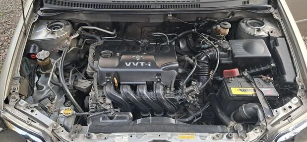 Toyota Corolla 2006 Gold