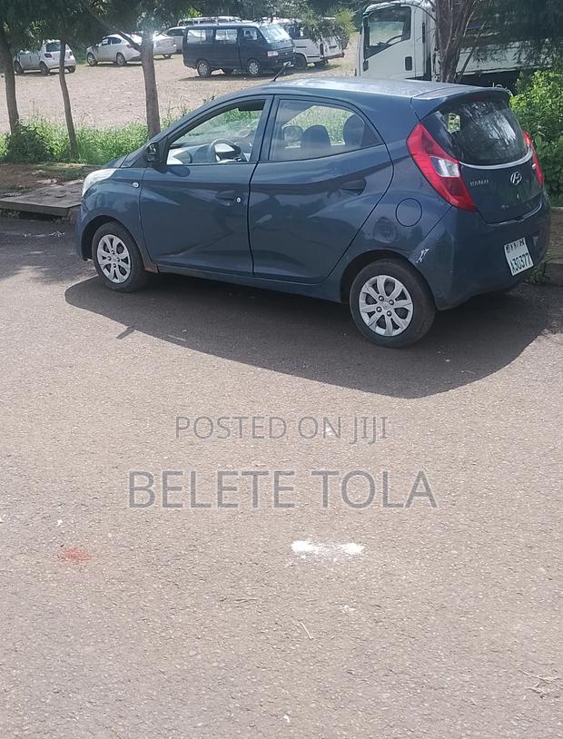 Hyundai Eon 2015 Blue