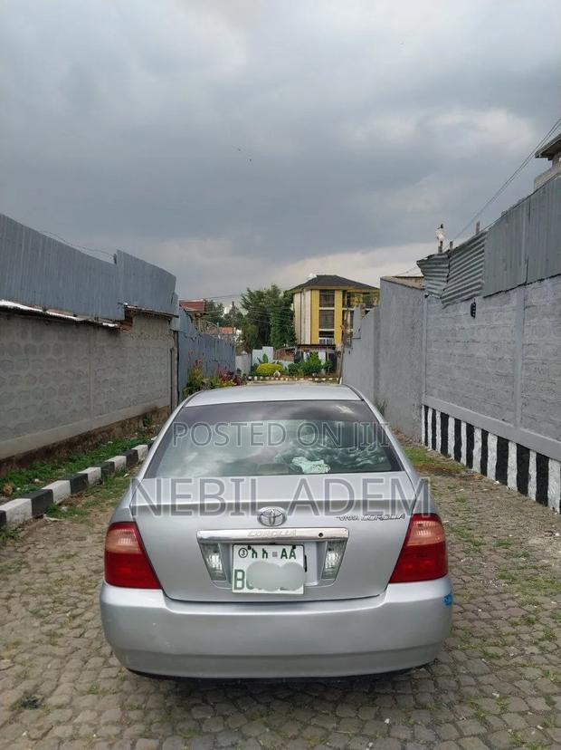 Toyota Corolla 2005