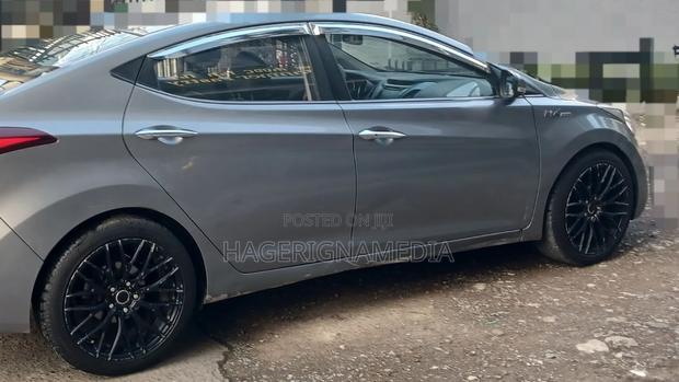 Hyundai Avante 2014 Silver