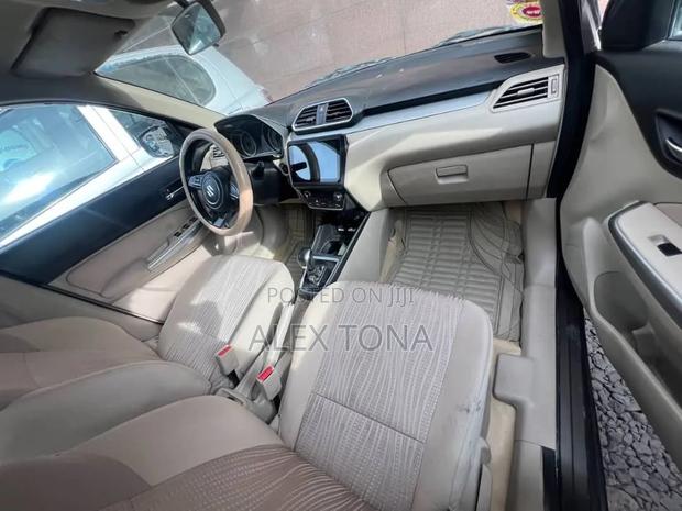 Suzuki Dzire 2022 Gray