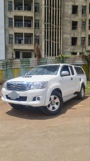 Toyota Hilux 2013 White for sale