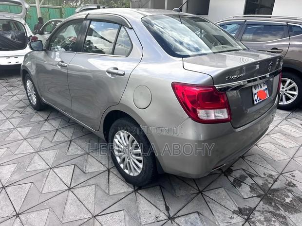 Suzuki Dzire 2021 Silver