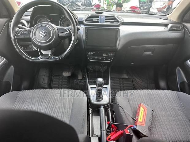 Suzuki Dzire 2021 Silver