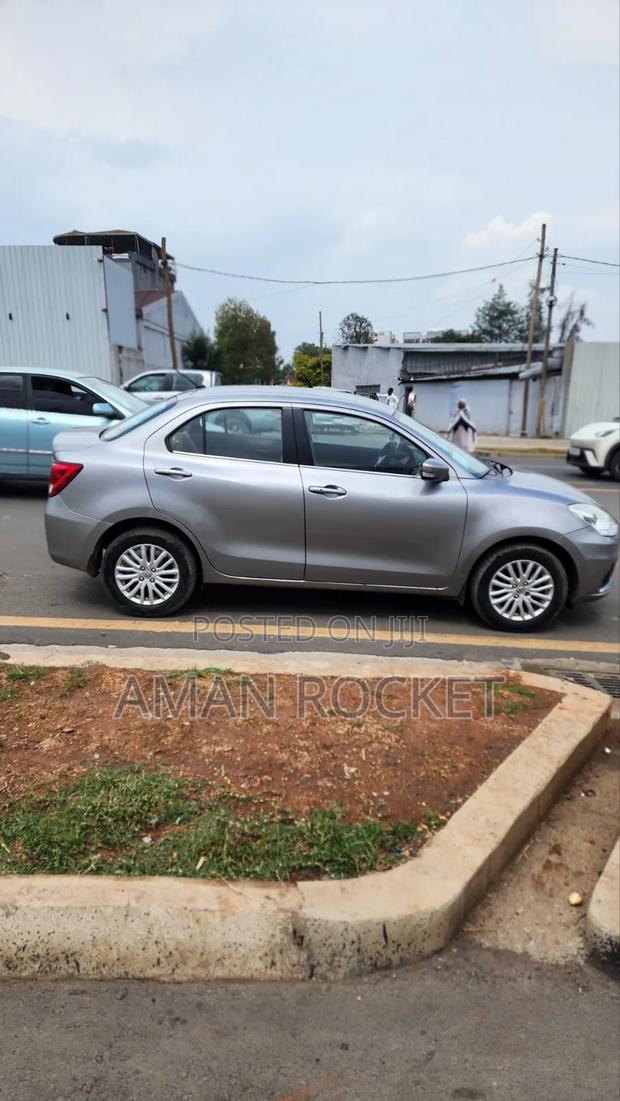 Suzuki Dzire 2021 Silver