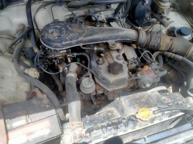 Toyota Hilux 1993 Silver