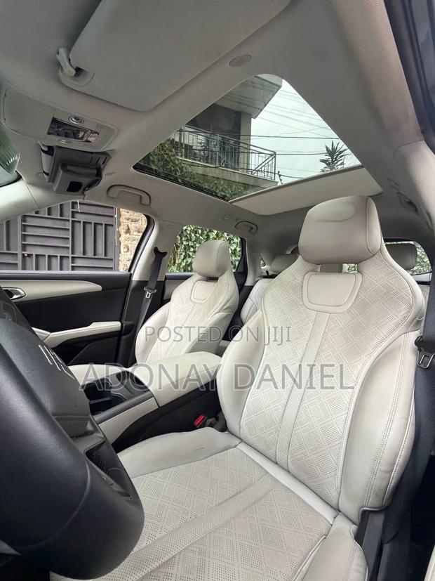 BYD Yuan Up 2025 Gray