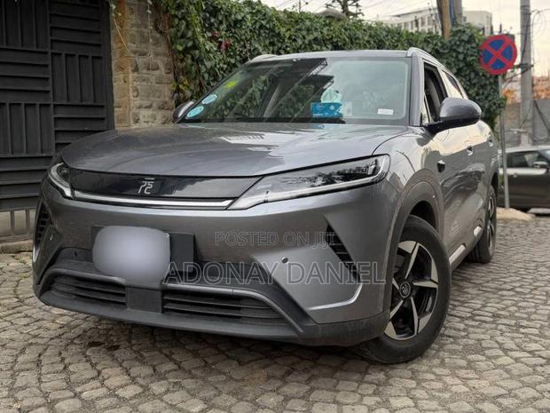 BYD Yuan Up 2025 Gray