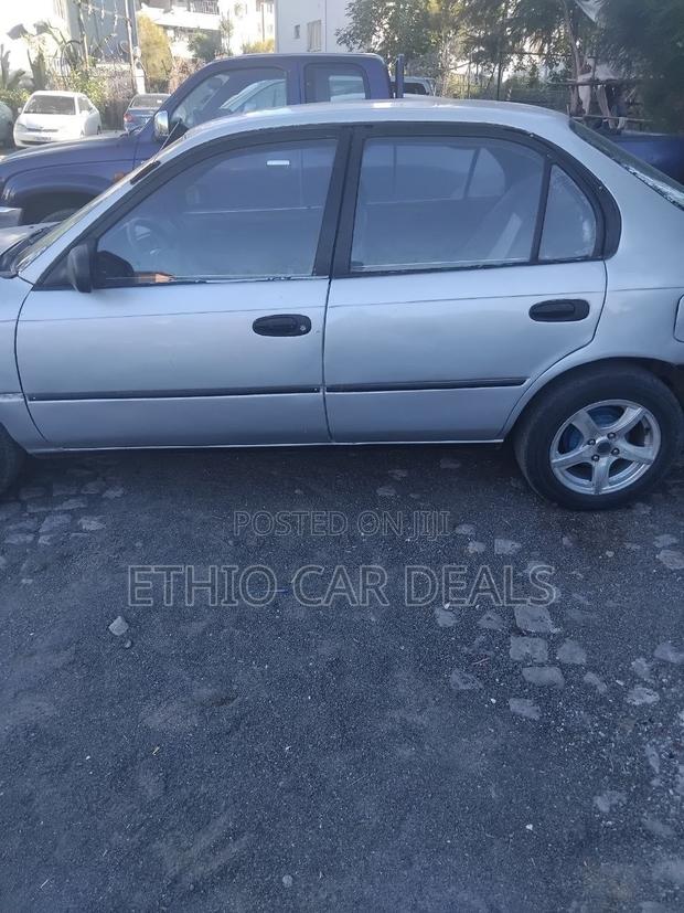 Toyota Corolla 1994 Silver